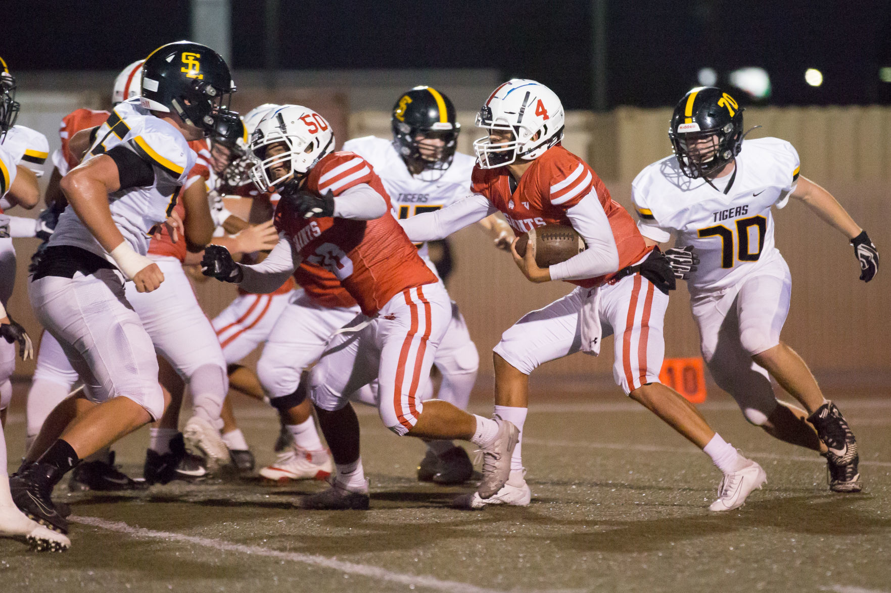 100419 SM SLO Football 03.jpg